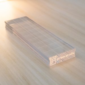 Prism Studio - Acrylic Stamping Block (with Grips) - Long - 1.5" X 5"