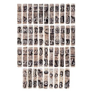Tim Holtz - Findings - Type Chips